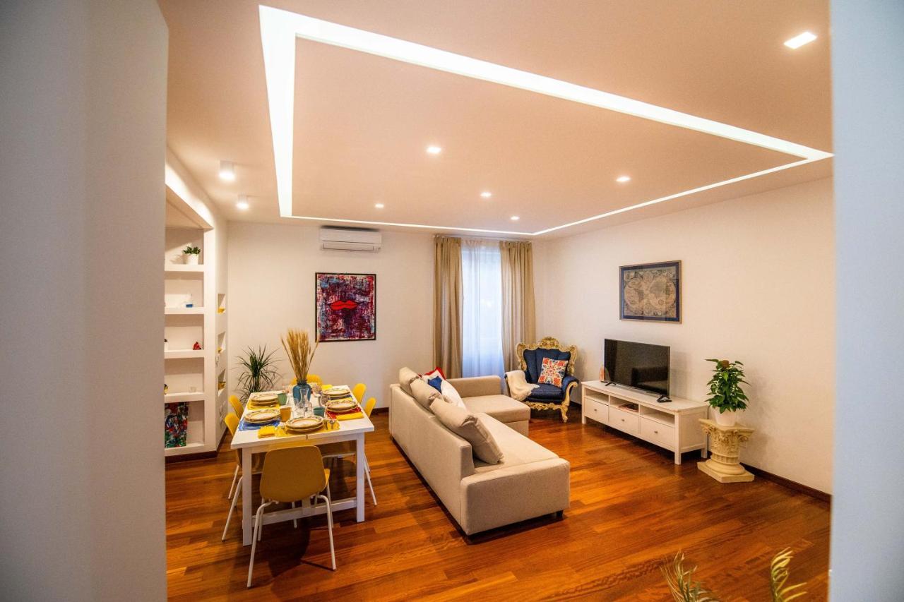 Familiaris Pompei Holiday Home ภายนอก รูปภาพ