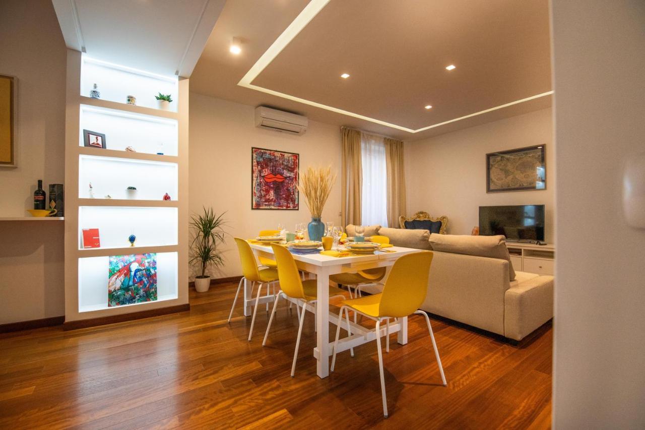 Familiaris Pompei Holiday Home ภายนอก รูปภาพ