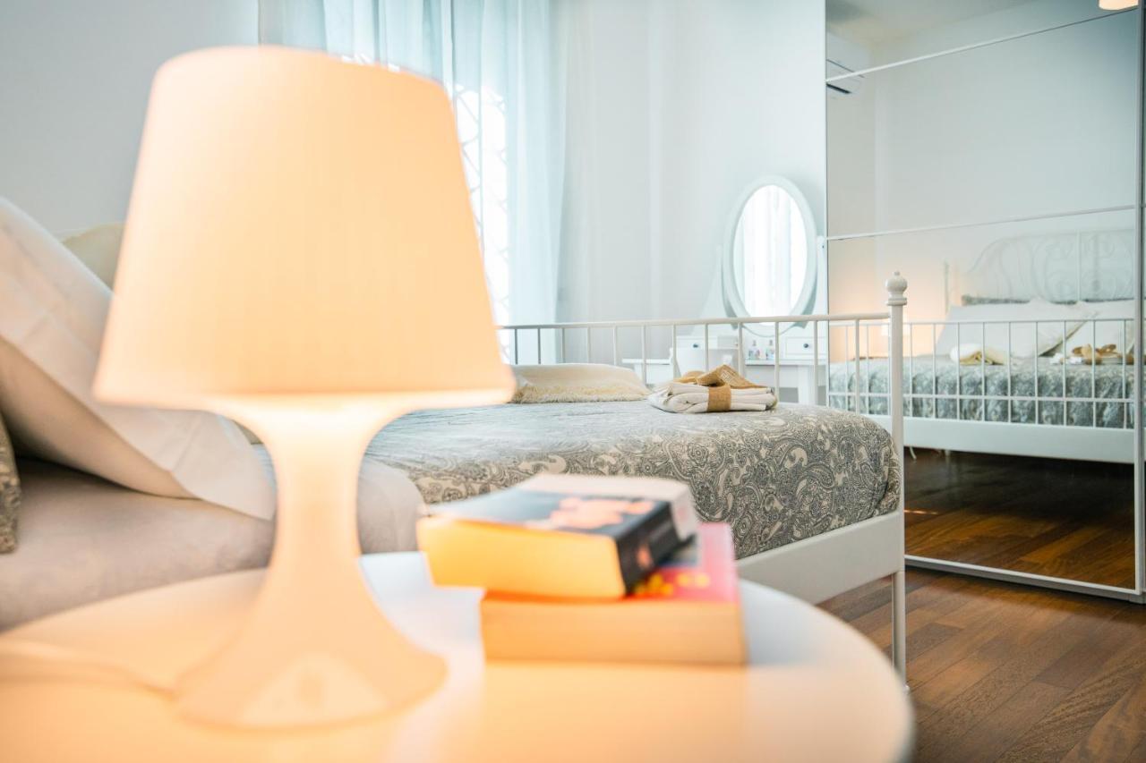 Familiaris Pompei Holiday Home ภายนอก รูปภาพ