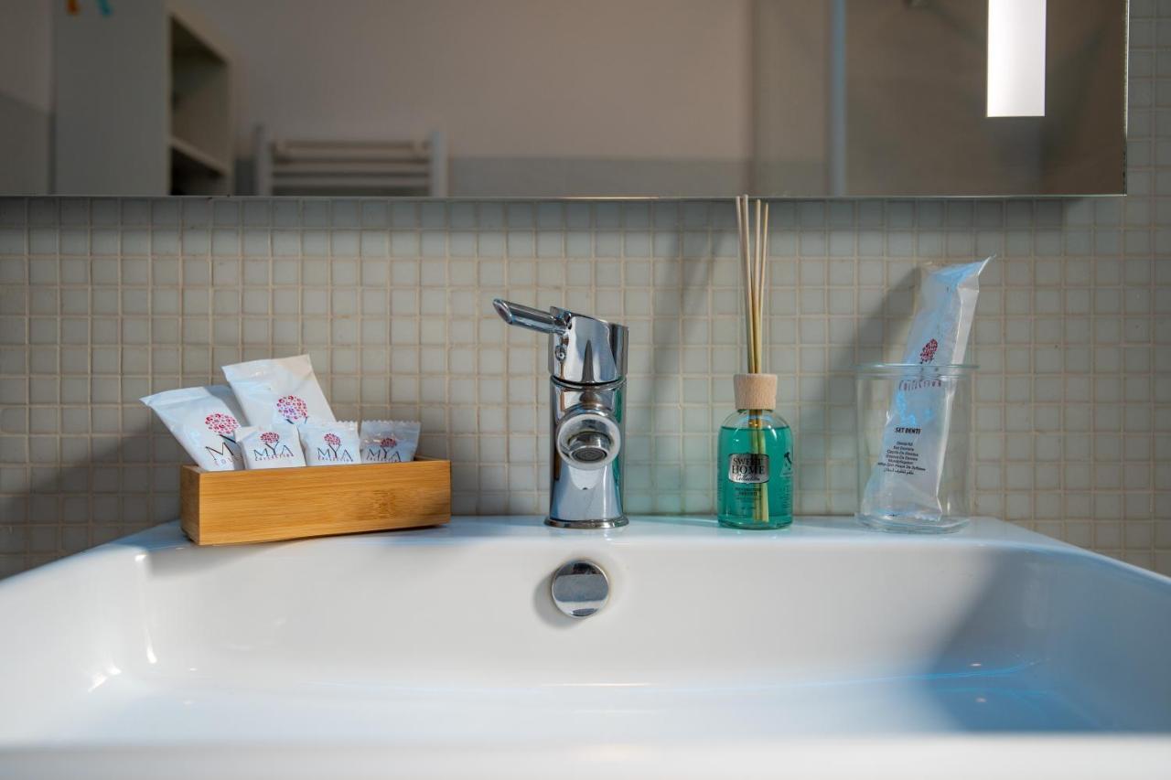 Familiaris Pompei Holiday Home ภายนอก รูปภาพ