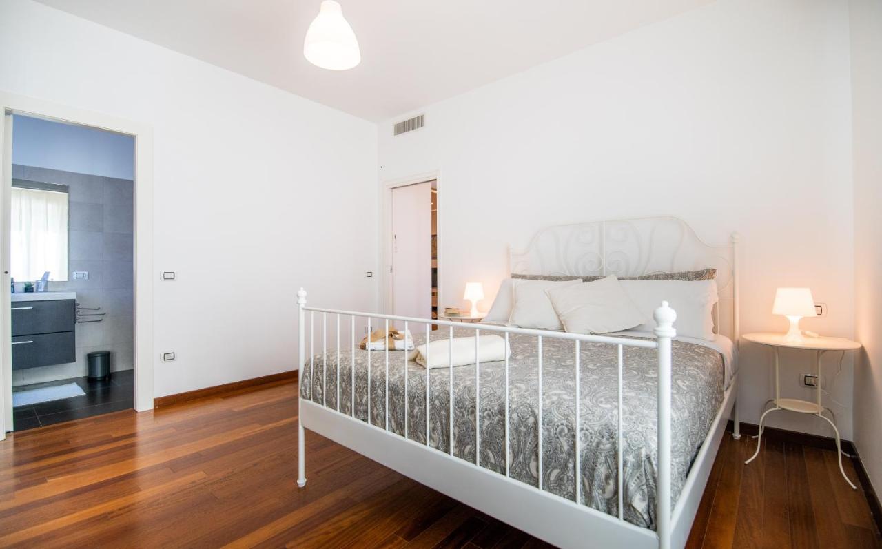 Familiaris Pompei Holiday Home ภายนอก รูปภาพ