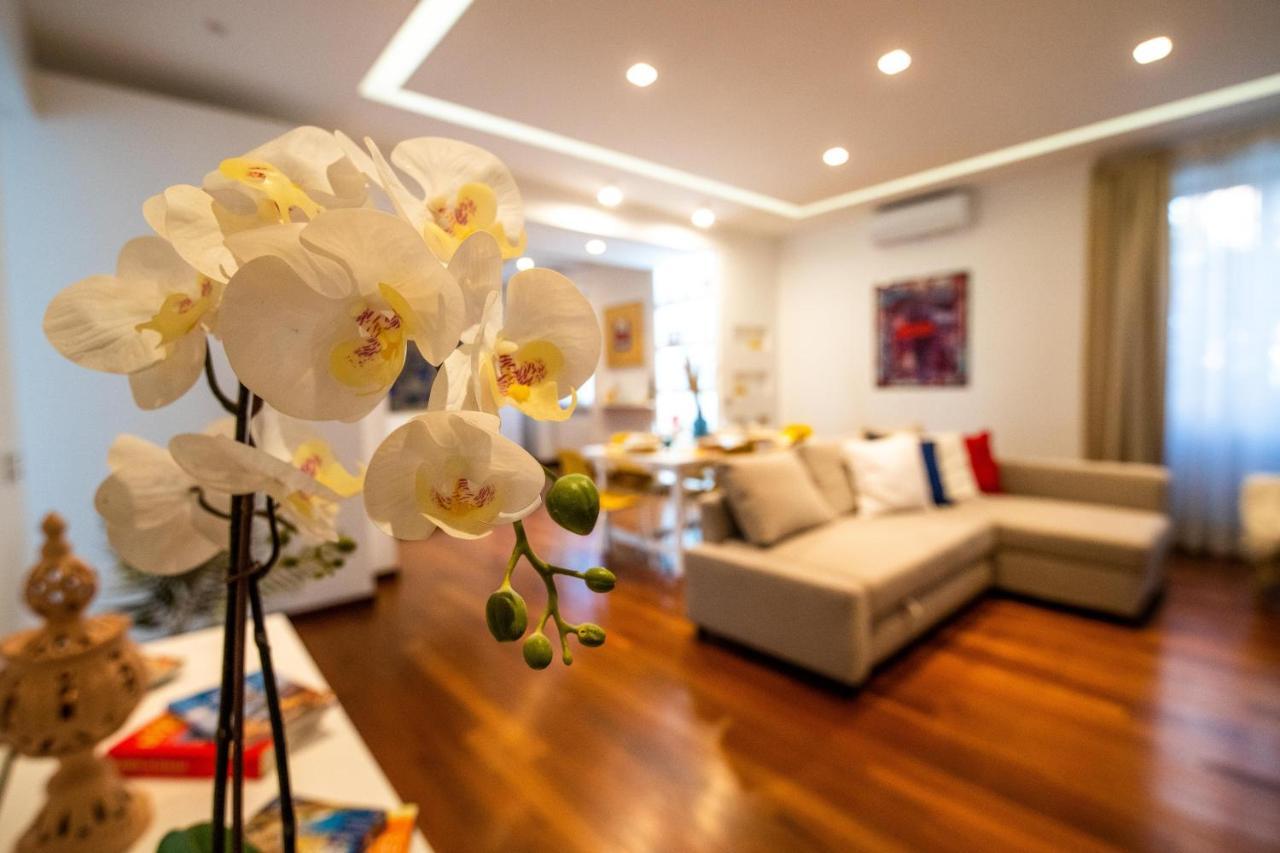 Familiaris Pompei Holiday Home ภายนอก รูปภาพ