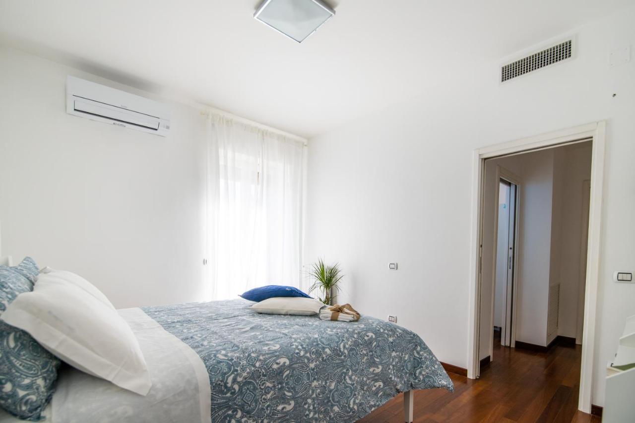 Familiaris Pompei Holiday Home ภายนอก รูปภาพ