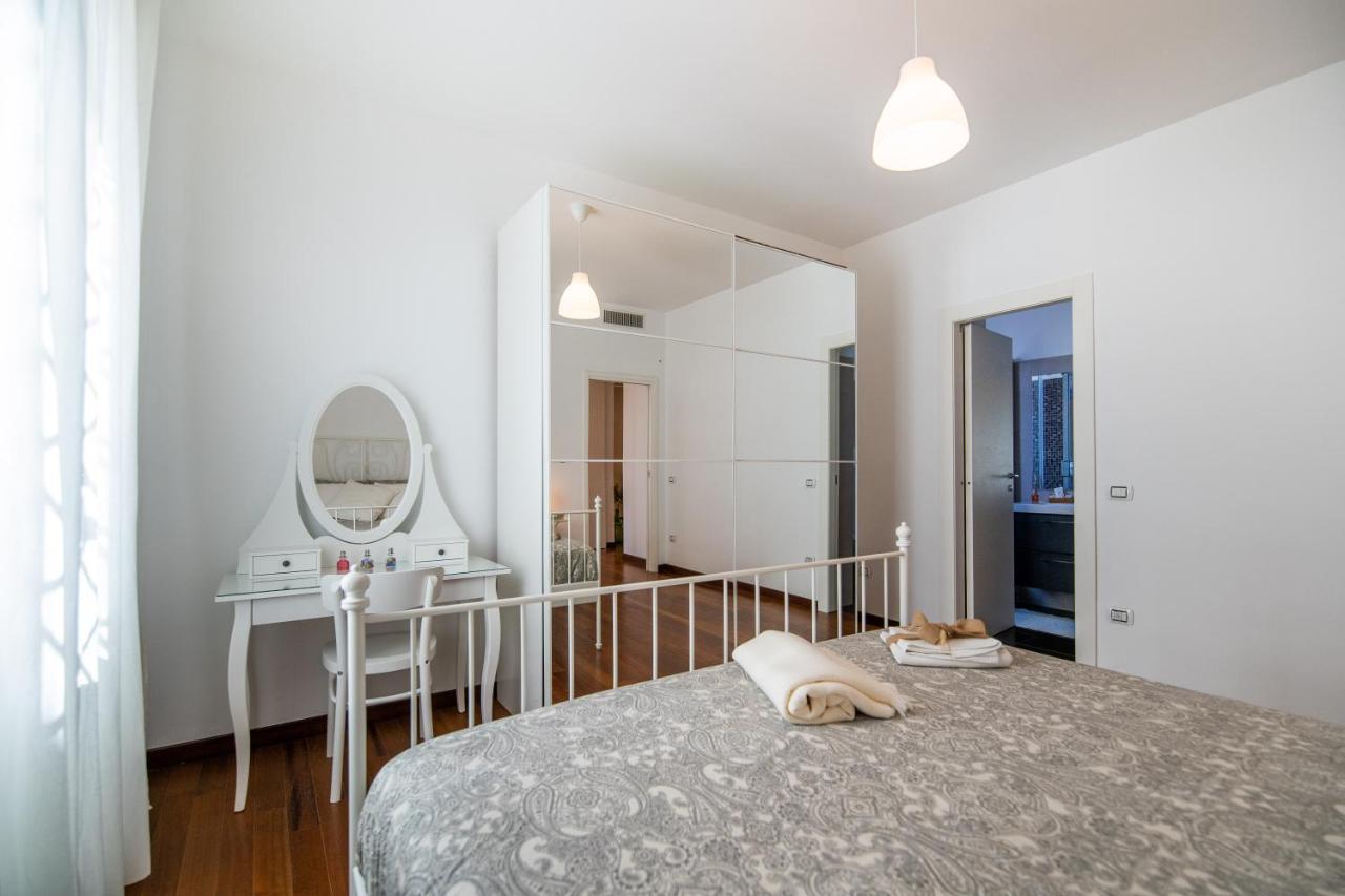 Familiaris Pompei Holiday Home ภายนอก รูปภาพ